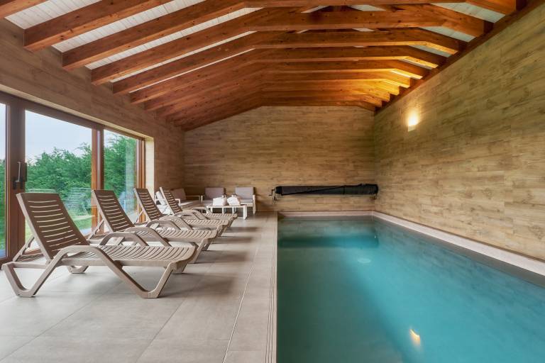 Family-friendly finca with barbeque, garden & private pool | Garden view | Pets allowed in León