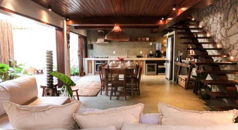 Villa with hot tub — photo 4