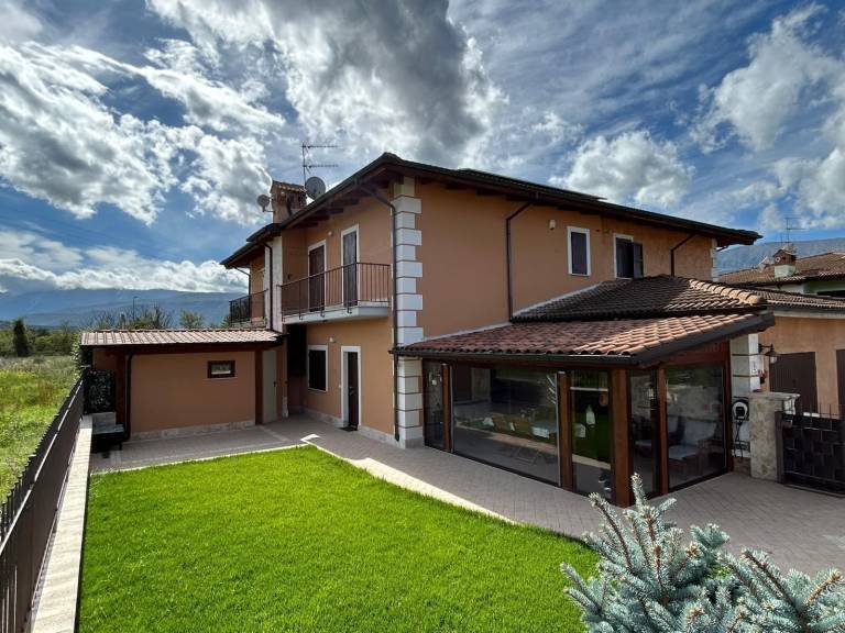 Villa  Ovindoli