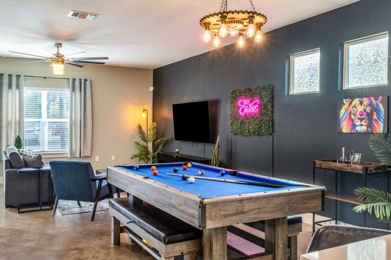 Upstay Entertainment Hub w Games & Outdoor Firepit