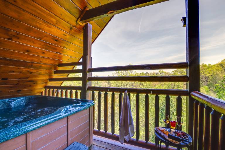 Secluded Smoky Mountain Cabin w/ Theater & Hot Tub — photo 2