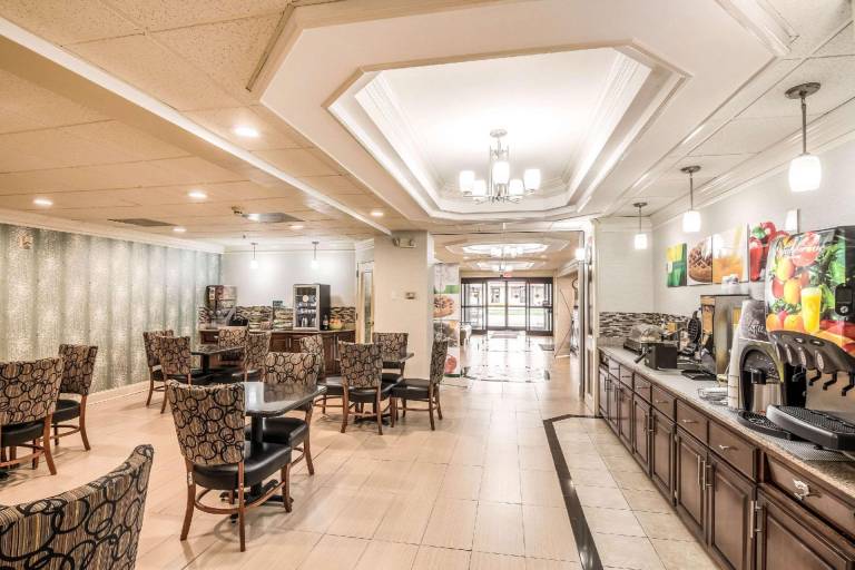 Quality Inn Alexander City — photo 3