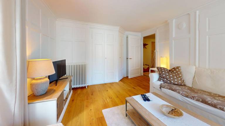 Apartment Chavallera 5 - Tastefully Furnished 3.5-Room Apartment in St. Moritz — photo 3