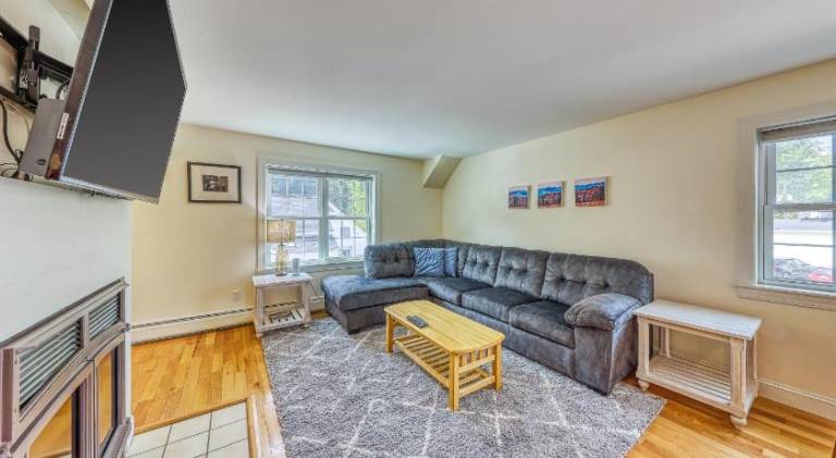 Wonderful holiday apartment | Pets allowed in Stowe, VT