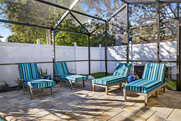 Children-friendly house with pool | Pets are welcome — photo 2