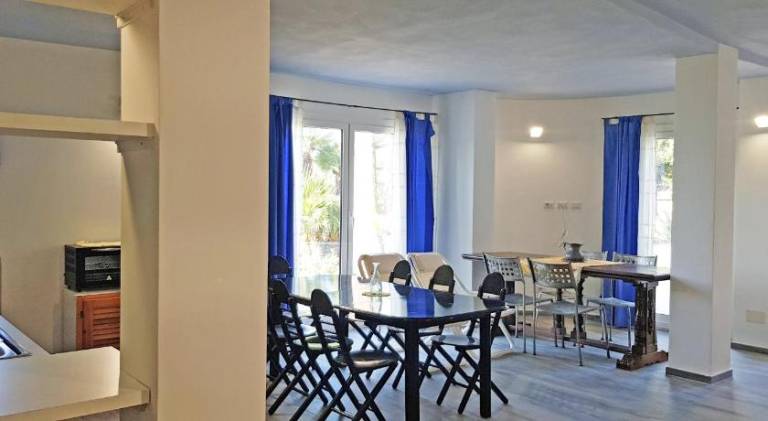 Rental apartment with pool — photo 5
