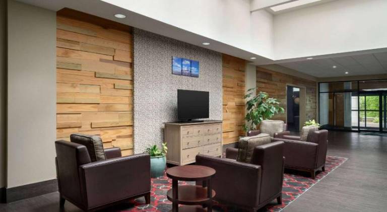Wyndham Garden Pittsburgh Airport — photo 3