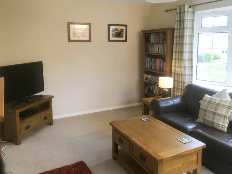 Family-oriented cottage with barbeque & garden | Pets allowed — photo 3
