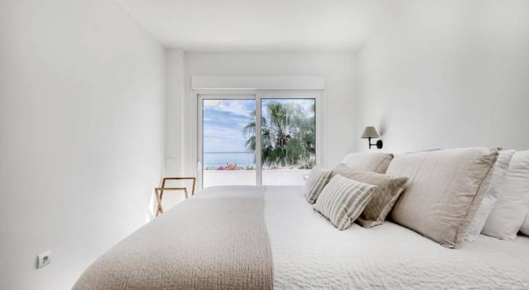 Apartment | Next to the beach | Dogs allowed — photo 2