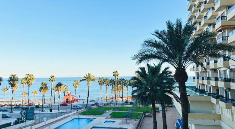 Holiday apartment with yard & pool | Close to the beach | Pets allowed in Torremolinos