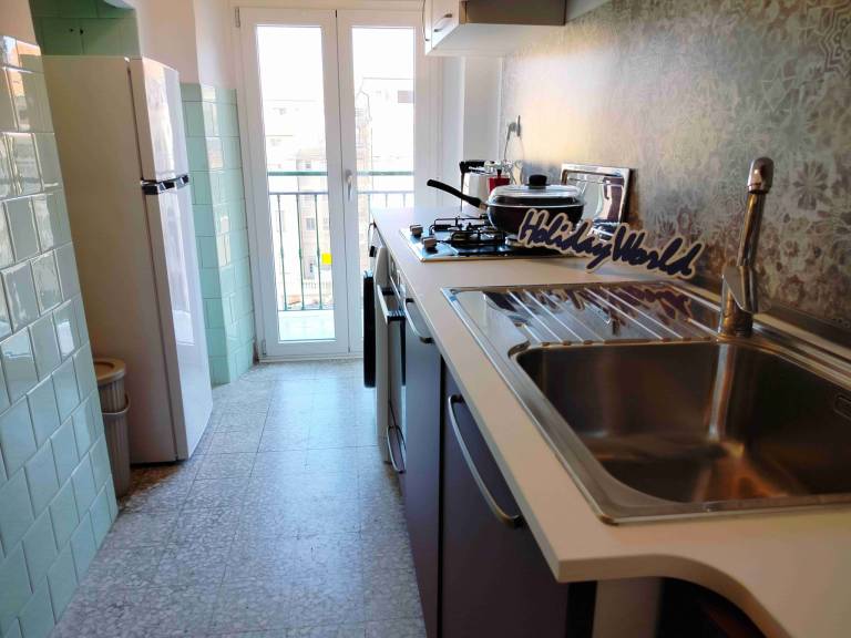 Rental apartment with 3 rooms for 4 persons — photo 3