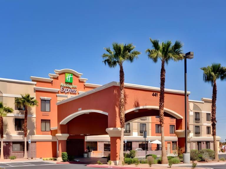 Holiday Inn Express Hotel and Suites - Henderson By IHG in Henderson, NV