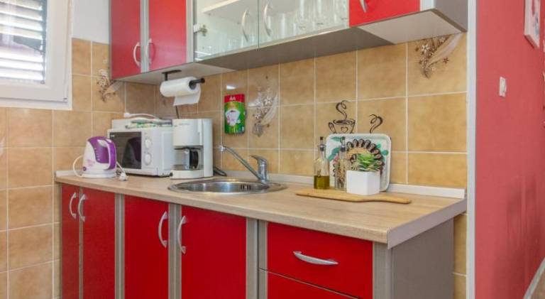 Rental apartment with 2 rooms for 6 persons — photo 3