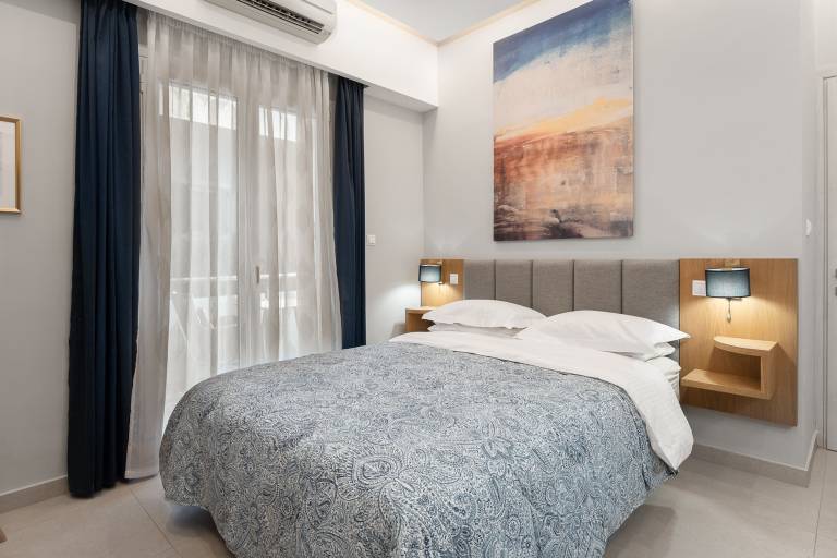6 Double Apartment First Floor