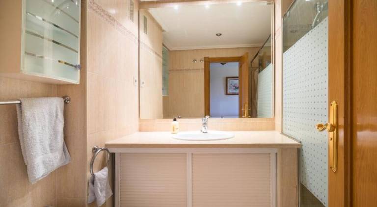 Rental apartment with terrace & private pool — photo 2