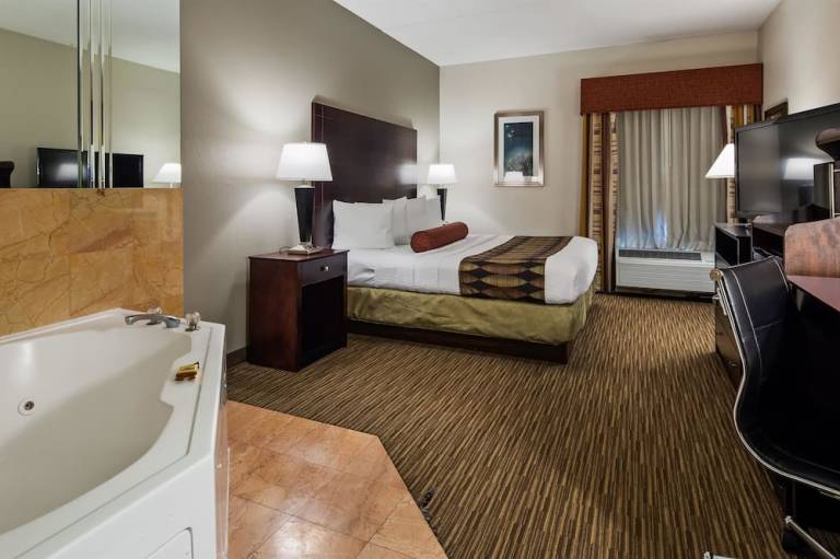 Best Western Plus O Hare International South Hotel