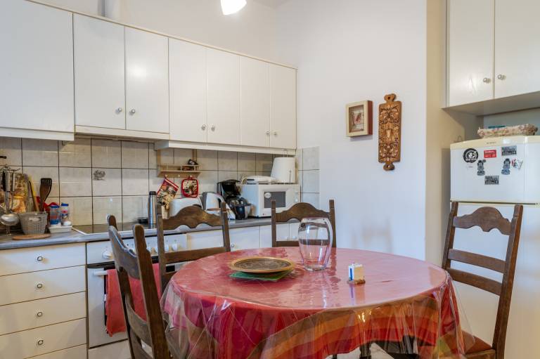 Holiday Home 'Charmante' with Mountain View, Wi-Fi and Air Conditioning — photo 4