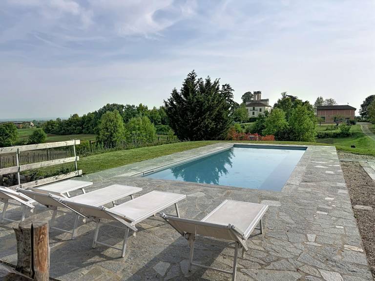 Fully equipped house with pool, BBQ & terrace | Pet-friendly in Alessandria