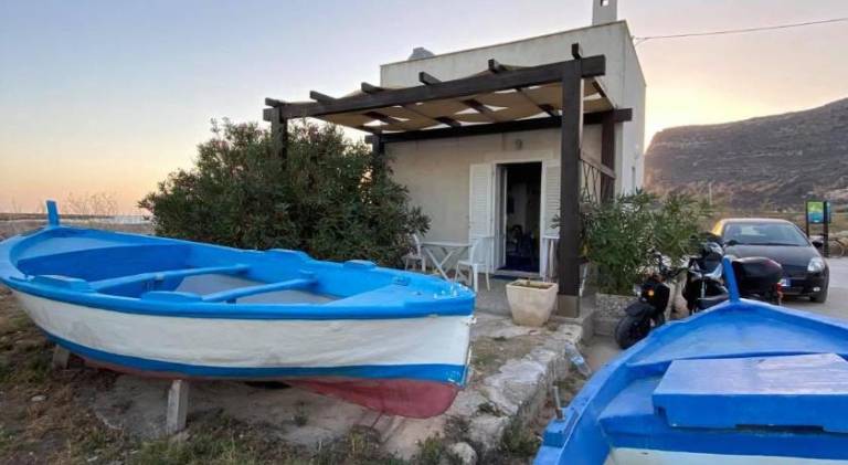 Vacation home with 1 room for 2 persons in Favignana