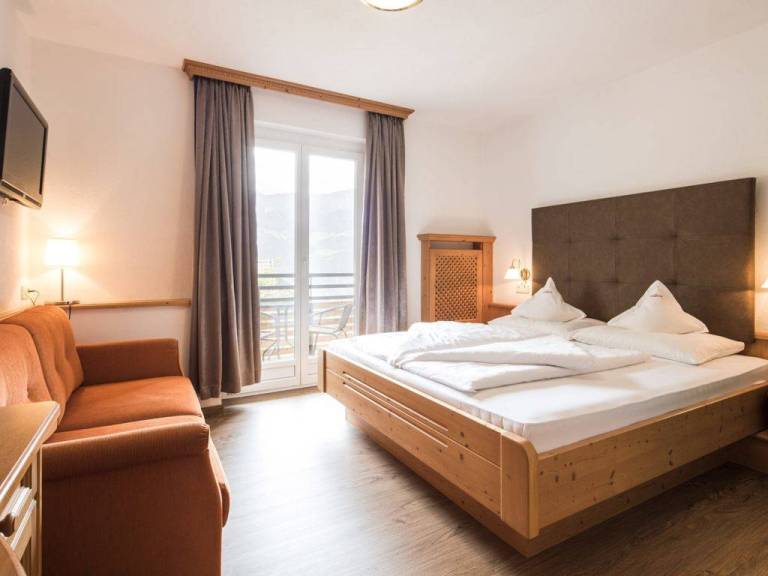 Privatzimmer in Burgone, Martell für max. 2 Personen Privatzimmer in Burgone, Martell für max. 2 Personen