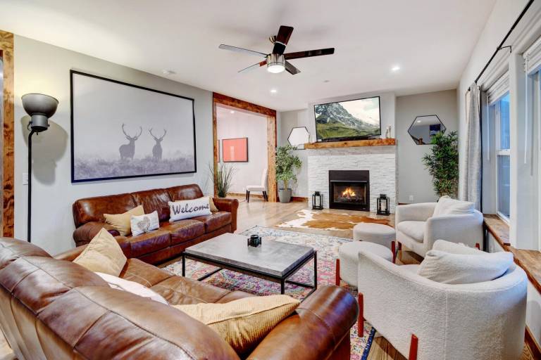Family-friendly house with BBQ, terrace & hot tub | Mountain view | Pet-friendly in Winter Park, CO