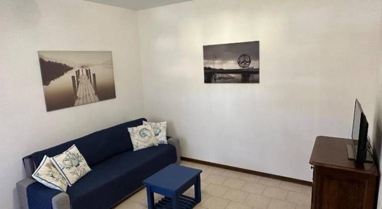 Apartment with 1 room for 6 persons in Lerici