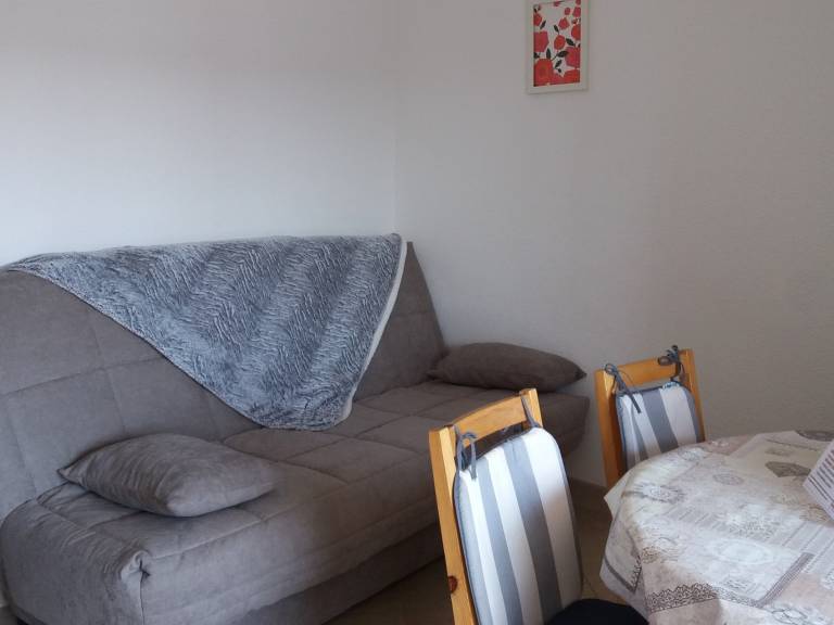 Cozy apartment near thermal baths, pets allowed — photo 3