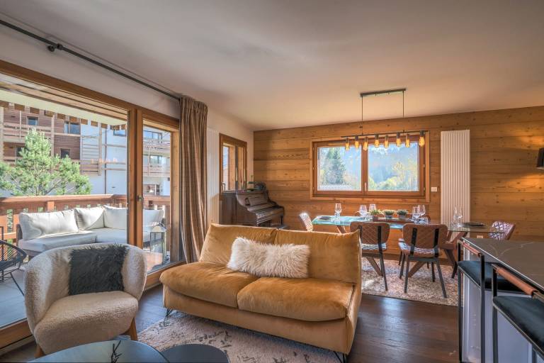 Family-friendly holiday apartment | Mountain view | Perfect for remote work | Pets allowed — photo 2