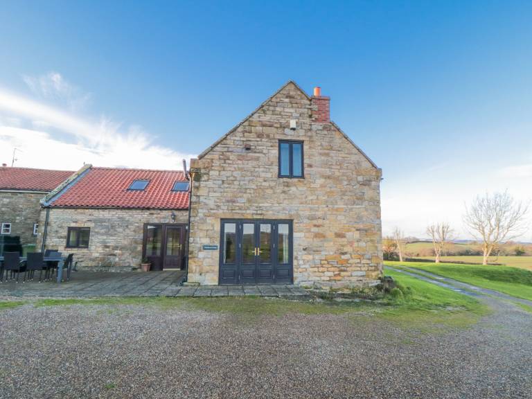 Cottage with garden in Scarborough