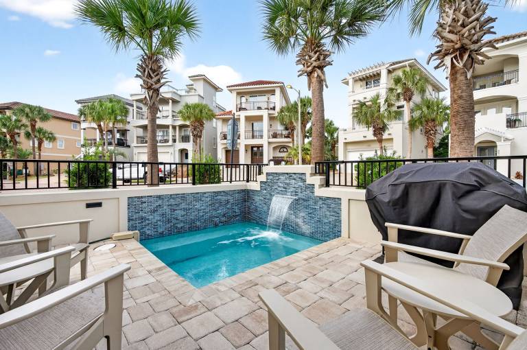 Storybook - Pet Friendly Home Near the Beach with Private Pool in Miramar, FL