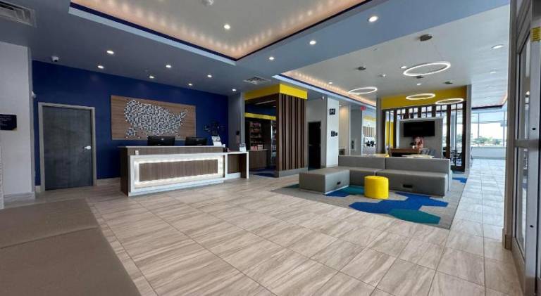 Microtel Inn & Suites by Wyndham Amarillo West — photo 3