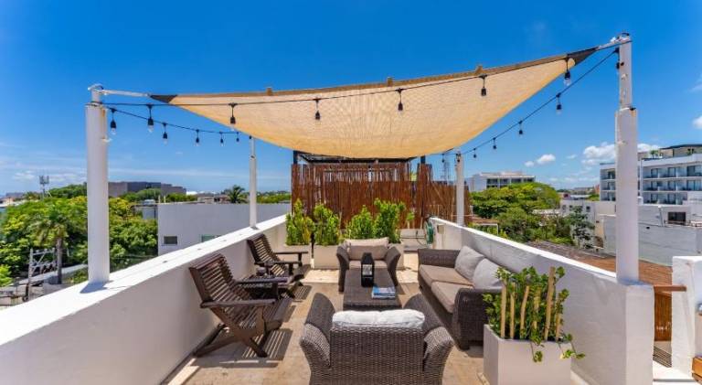 Holiday apartment with terrace & pool — photo 3