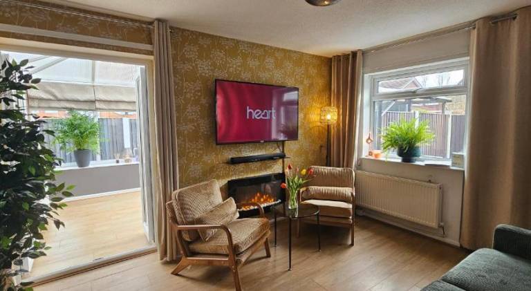 Charming house | Pets allowed in Warrington