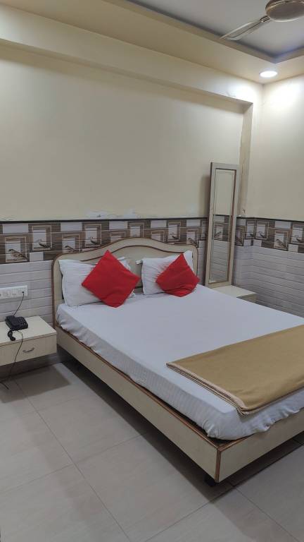 Lodge Virar