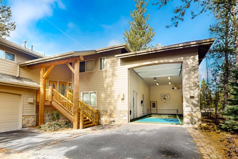House Sunriver