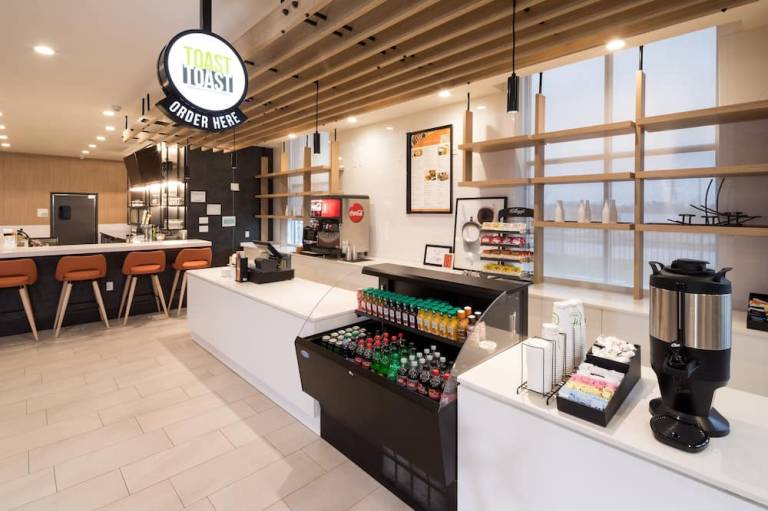 Holiday Inn & Suites Detroit Troy by IHG
