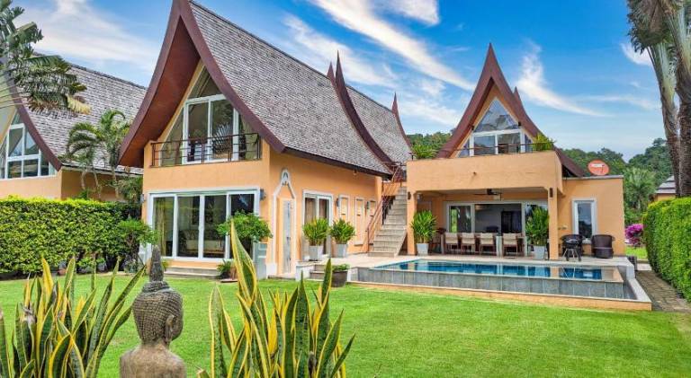 Beachfront 5-bedroom Villa - by KohChangVillas — photo 4