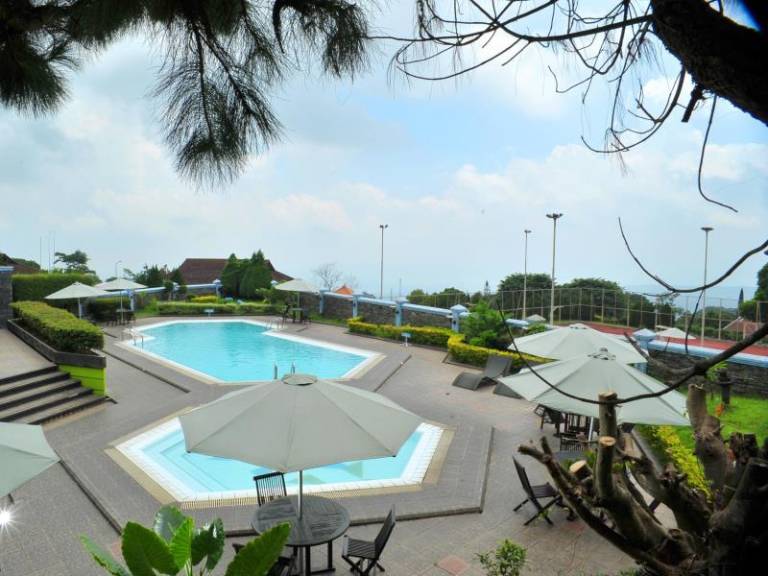Amanda Hills Hotel
