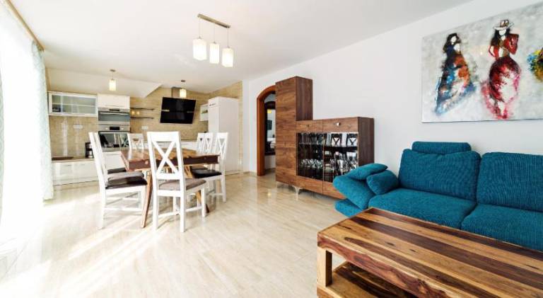 Apartment with 3 rooms for 11 persons in Karpacz