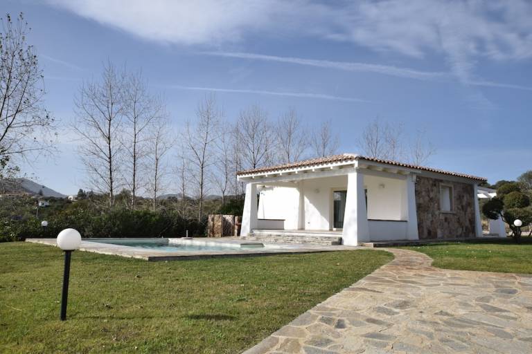 Villa Agrustos