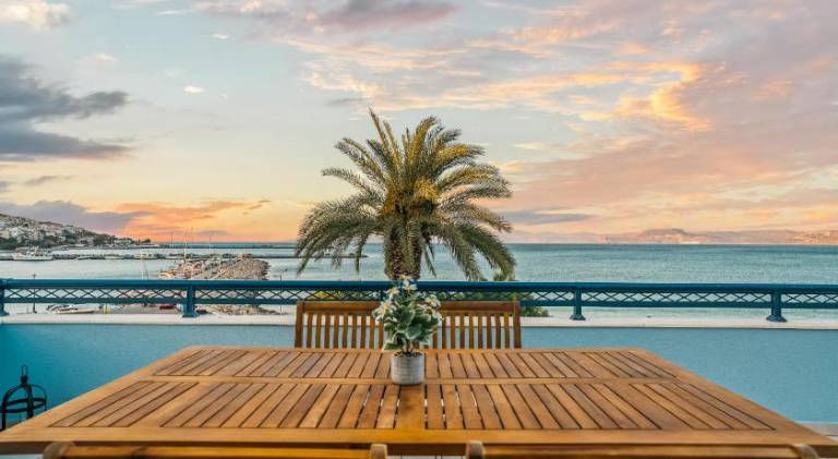 Apartment with 1 room for 4 persons in Sitia