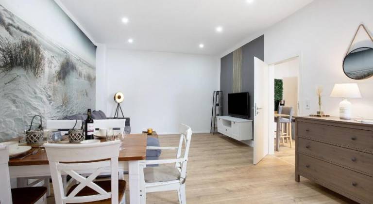Holiday apartment with 2 rooms for 5 persons — photo 2
