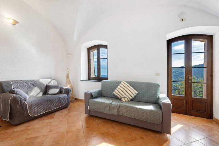Apartment 'Le Case Del Sole - Il Rustico' with Sea View, Wi-Fi and Air Conditioning — photo 3