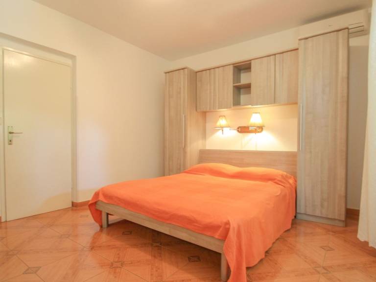 Nice holiday apartment with terrace | Next to the beach | Dogs allowed — photo 5