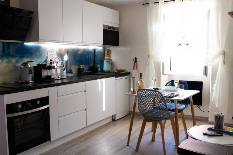 House with 1 room for 4 persons — photo 3