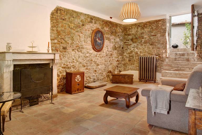 Holiday Home 'Casa Cigana' with Private Garden and Wi-Fi in Alessandria