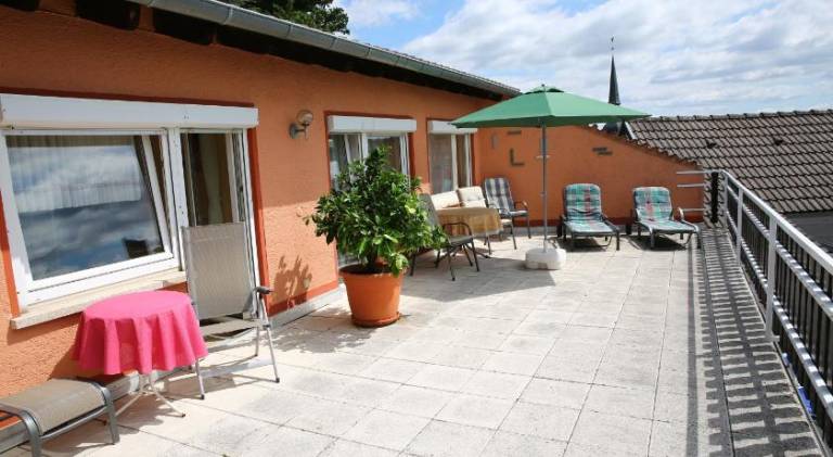 Pension Weinberg mit Landhaus Nizza in Siebeldingen