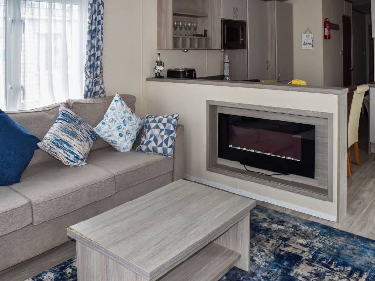 Child-friendly cottage with yard & pool | River view | Next to the beach | Pets are welcome — photo 5