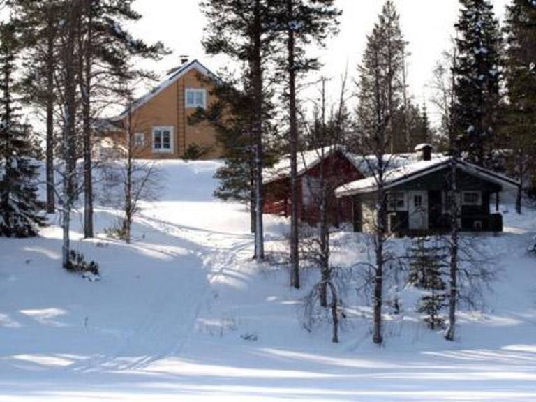 Vacation home with hot tub & sauna — photo 2