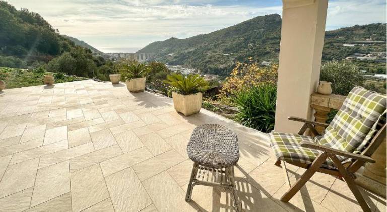 House with terrace, barbecue & garden — photo 2
